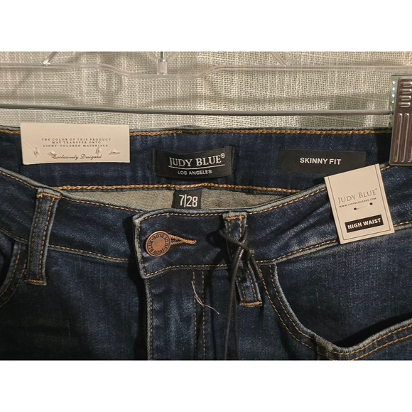 Women's Judy Blue Jeans, Size 7/28, Dark Blue - Picture 6 of 7